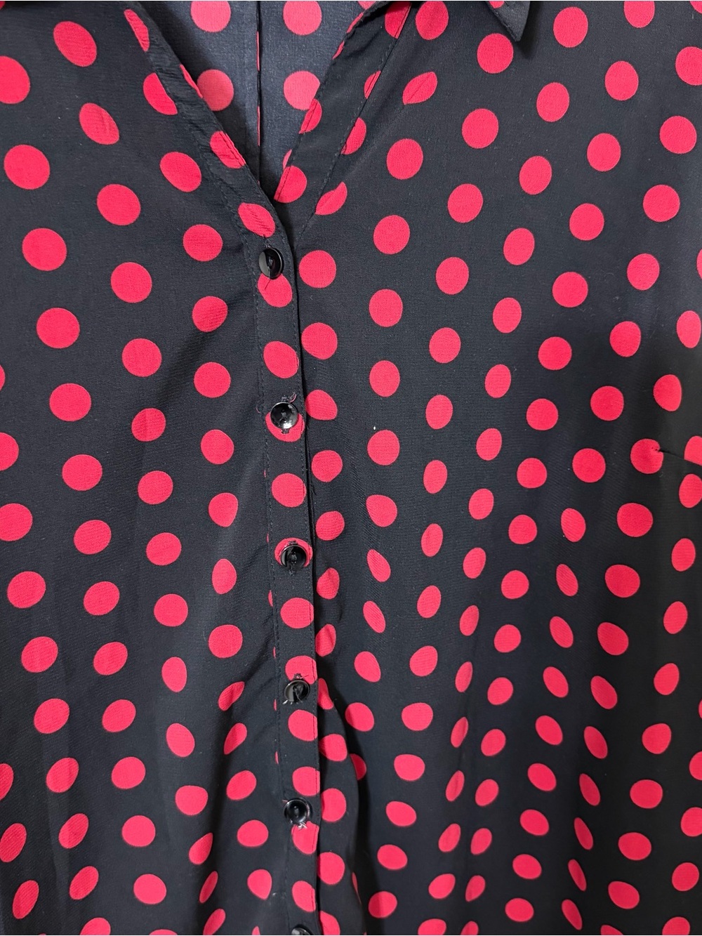 Catherines 2XWP 22/24WP Black Button-Down Blouse with Red Polka Dots - Picture 2 of 9